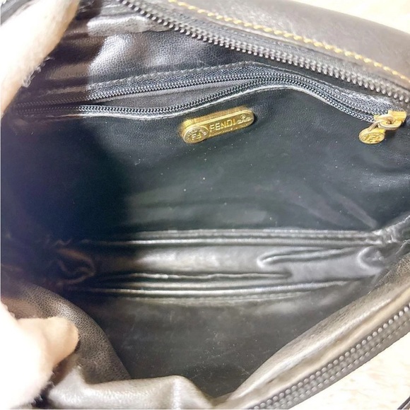 Fendi Black and Brown Logo Shoulder Bag - Picture 7 of 9
